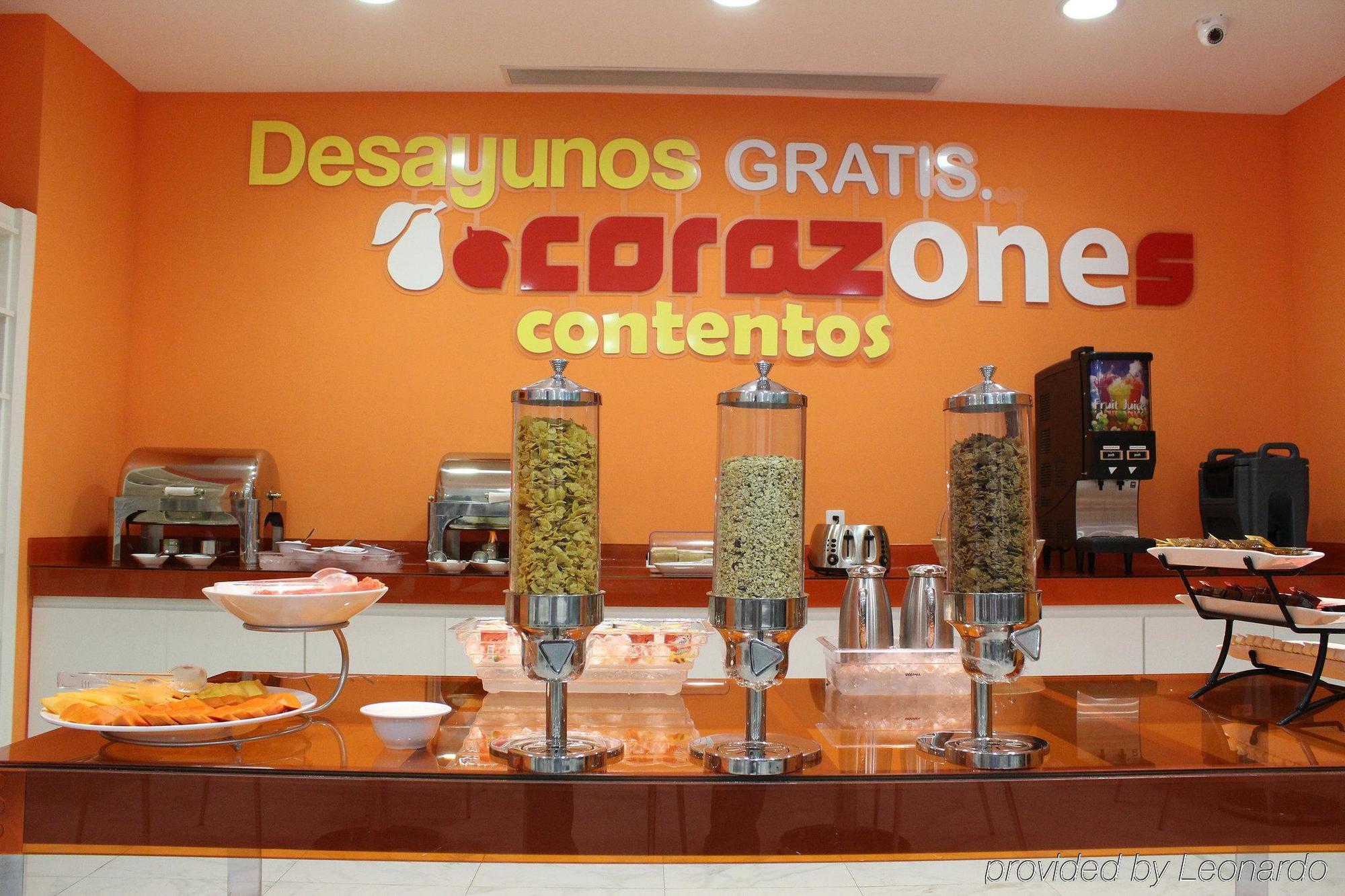 Hotel One Guadalajara Tapatio Tlaquepaque Restaurace fotografie